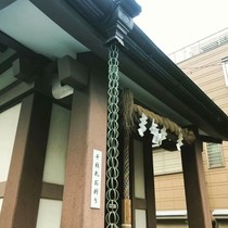 Ancient building courtyard gutter gutter gutter falling water chain Chinese style Japanese courtyard garden eaves landscape rain guide chain