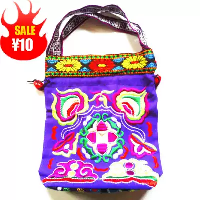 Hot sale ethnic style embroidery flower shoulder small oblique cross bag mobile phone change makeup girl tote bag companion gift
