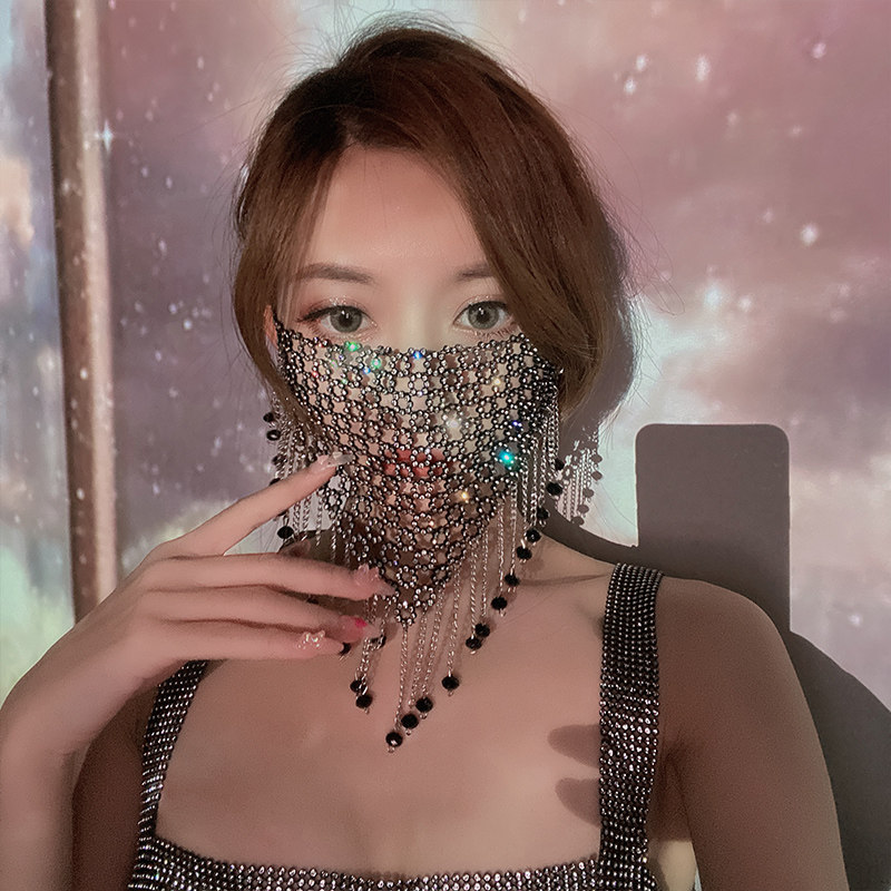 New grid insert in Europe and America inlaid with sun protection mask crystal flow Su chain hanging bead decoration mask veil sexy ornament