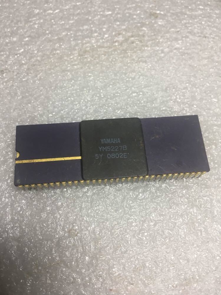 YM5227BYAMAHA] Collection old CPU antique computer accessories