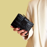 Бумажник, короткая сумка через плечо, кожаный кошелек, из натуральной кожи, коллекция 2023, крокодиловый принт, воловья кожа