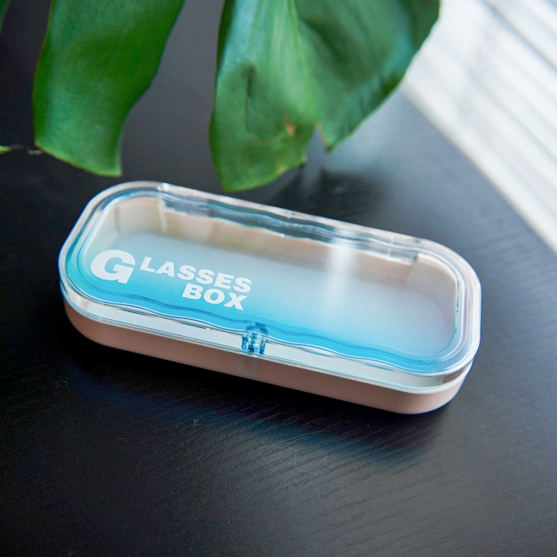 Glasses Case, Fresh and Transparent, Simple and Trendy Style, Magnetic Flip Cover Storage Box for Sunglasses, High Appearance Value and Pressure-Resistant