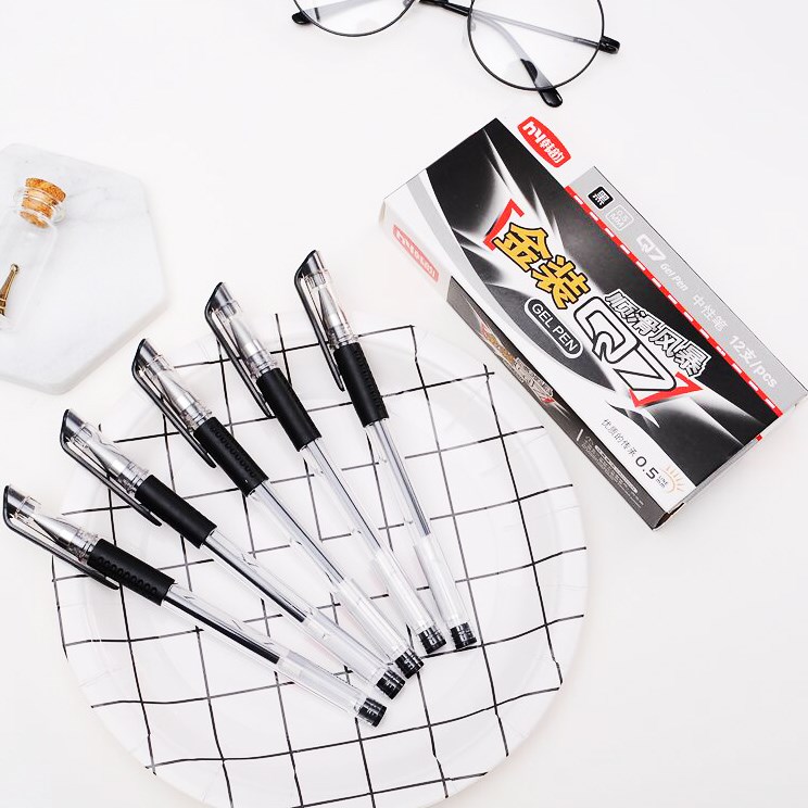 Han Yun Q7 neutral pen office stationery supplies black carbon refill 0 5mm water pen student signature pen