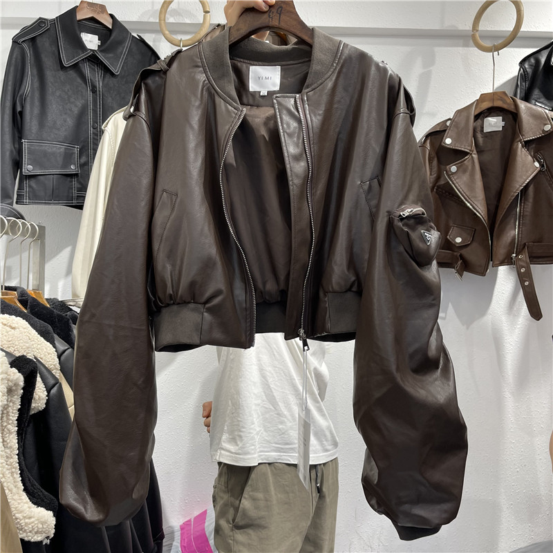 Handsome short Locomotive Leather Jacket Tide-Style Fried Street Fashion Bat Folds Sleeves 2021 Autumn New Fur Coats Woman