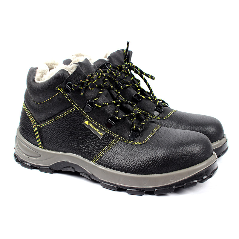 Delta construction chemical labor protection shoes anti-smashing anti-piercing winter SRC anti-skid anti-static cold wear-resistant oil PU bottom
