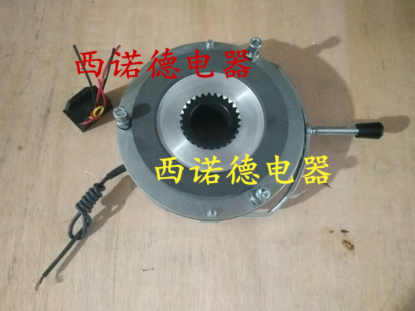 Y2EJ132S-4 5 5KW electromagnetic brake three-phase asynchronous motor brake pad brake assembly
