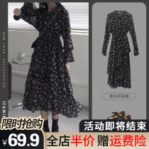 Fat mm French slim black floral jumpsuit skirt early spring 2021 new high-end womens design sense