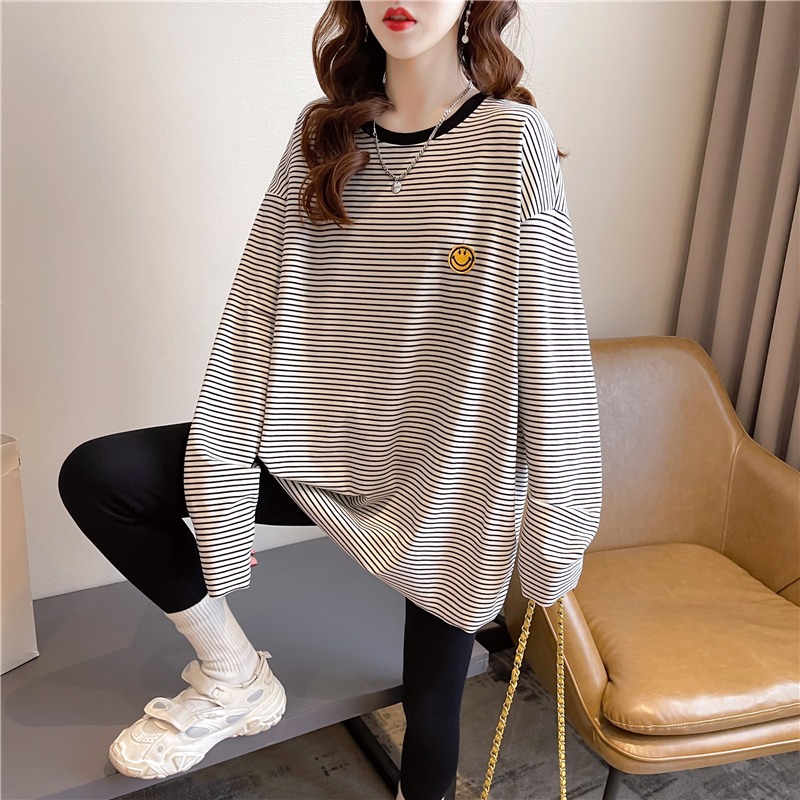 Pregnant women blouses women T-shirts Long sleeves casual streaks Spring clothing suit out of fashion Spring autumn season Leisure Two style