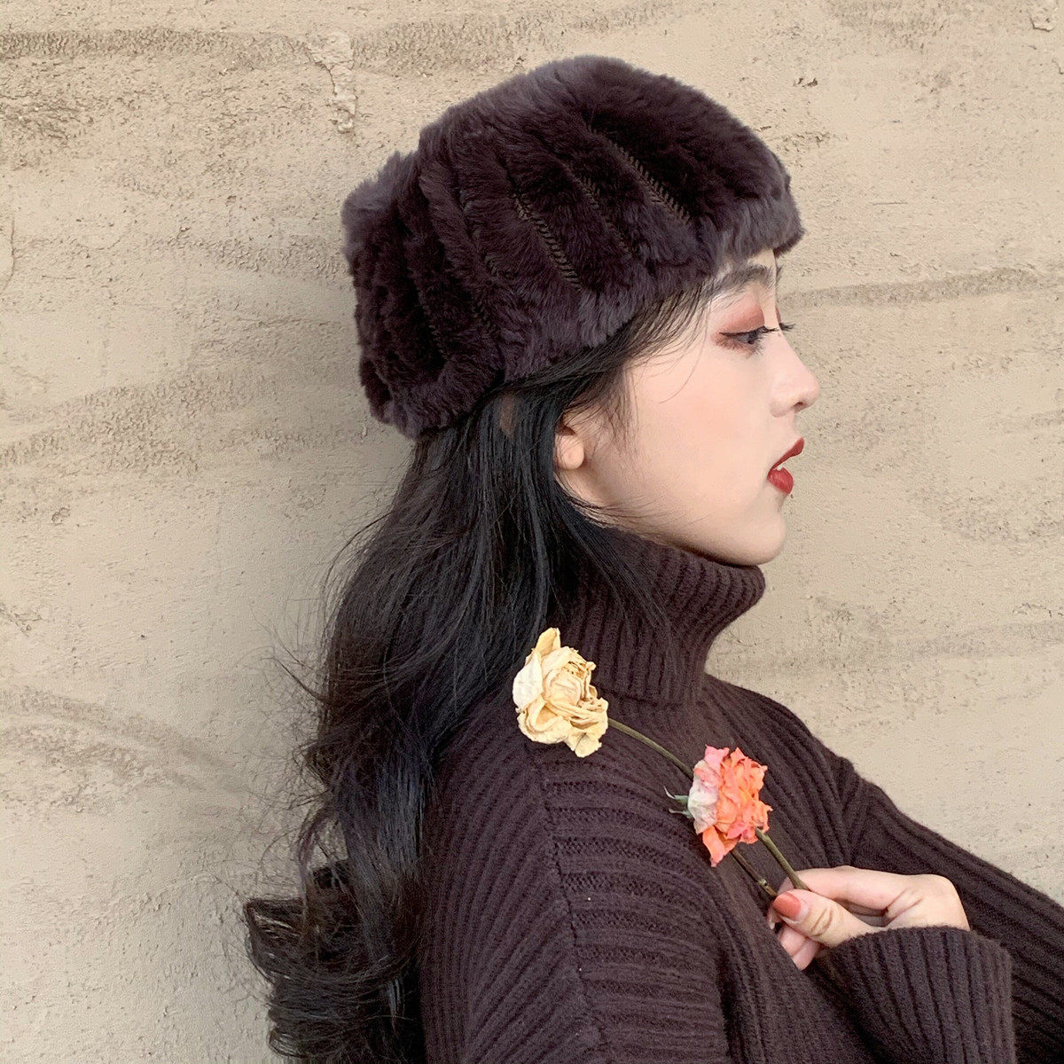 SYT hand feel comfortable winter ear warm fur hair set female mesh red woven elastic leather straw headgear headgear