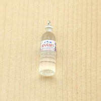 Юань Ишуй (белая обложка) (с гвоздями)