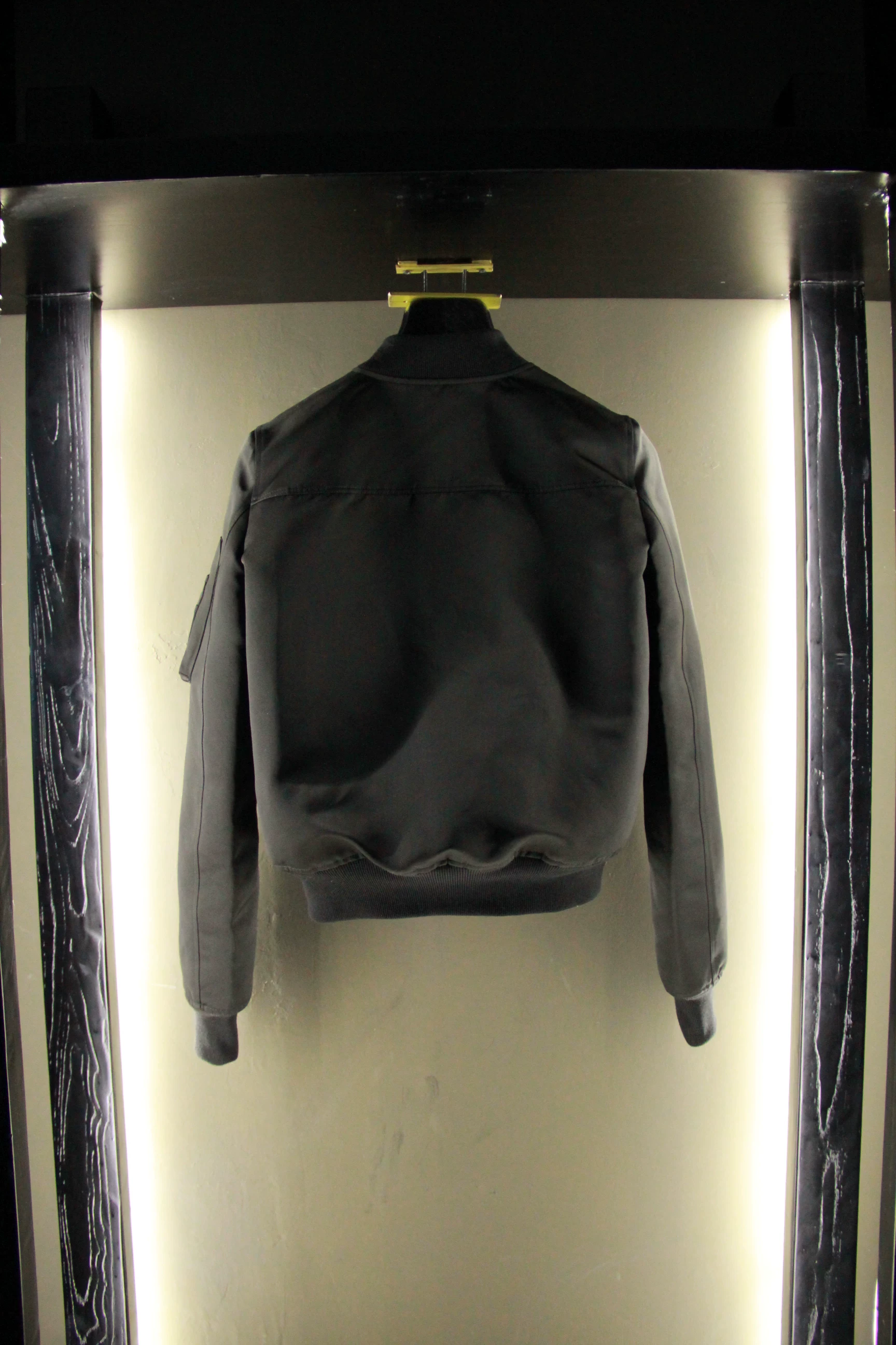 [RICK OWENS пилот короткая куртка из шерсти волокна смесь плотной ткани Master ткань по сниженной цене в наличии]