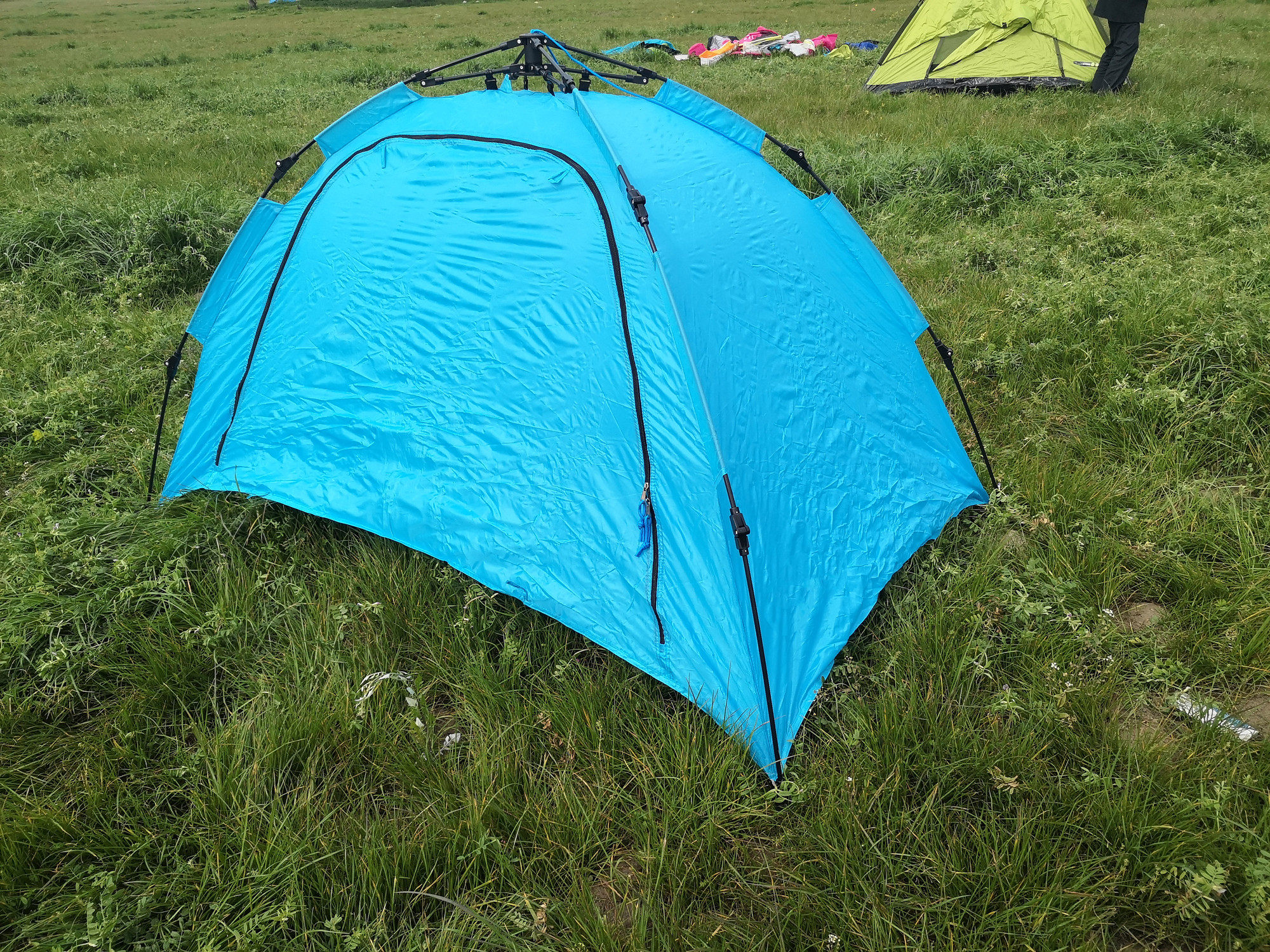 Clear price : Double casual outdoor tent open quick tent shade anti - mosquito nap tent for leisure children