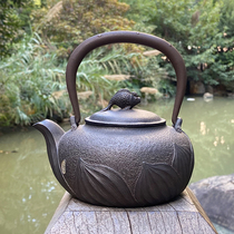 Small Cherry Blossom Iron Jug Days Style Cast Iron Teapot Cooking Tea Burning Kettle Tea Pure Iron Pot Handmade Retro Nourishing Raw Tea Furniture