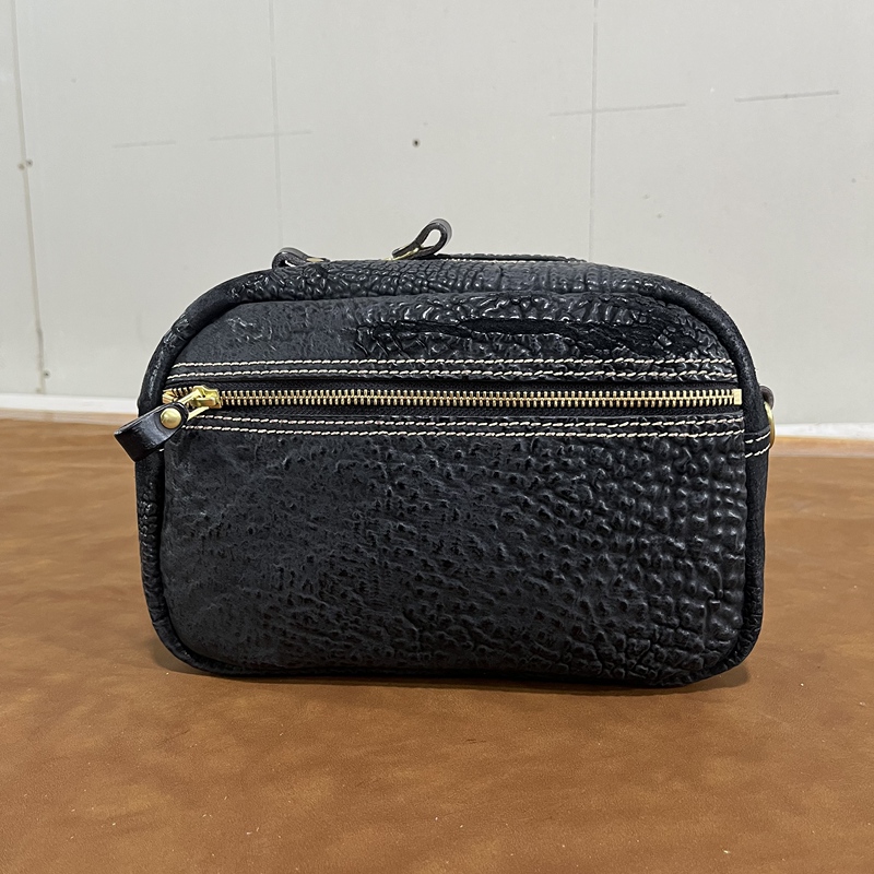 Vintage Distressed Horsehide Camera Bag 2026 New Classic Trendy Single-Shoulder Crossbody Small Square Bag Fashionable Versatile Shoulder Bag