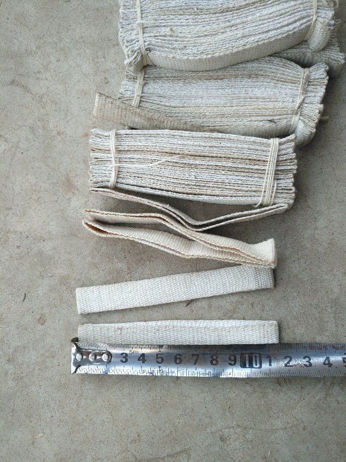 Cinematic machine collection sheet with collection of sheet harnesses to collect the sheet