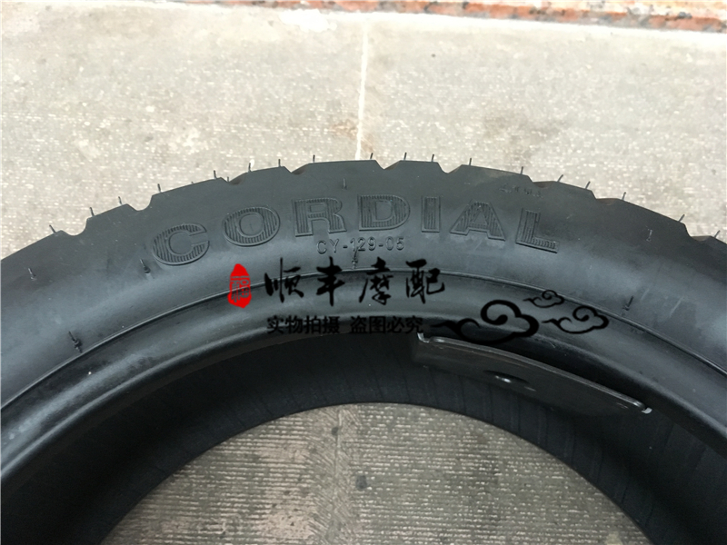 Benelli nguyên bản tyrannosaurus BJ125-3E trước và sau lốp chân không TNT125 / 135 lốp trước và sau lốp gốc - Lốp xe máy mua lốp xe máy ở hà nội