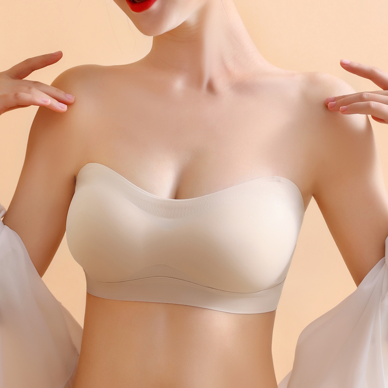 Summer invisible shoulder straps latex underwear women's strapless no steel ring bra close-up breasts gathered non-slip shockproof non-running cup