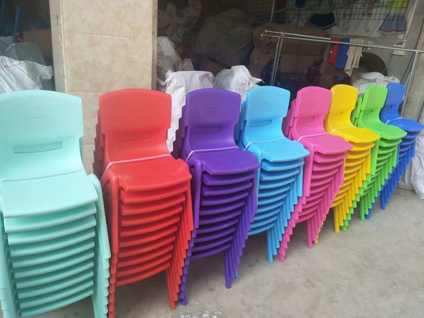 New Material Children Plastic Chair Kindergarten Table And Chairs Leaning Back Chair Dining Chair Dollchair Plastic Stool Plastic Small Chair