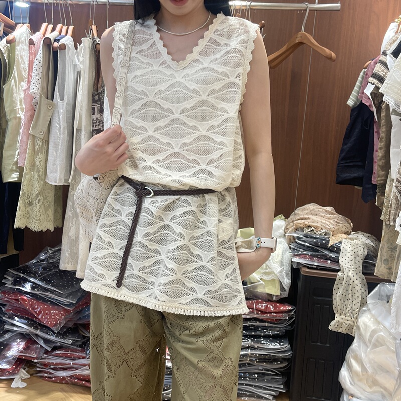 2026 Summer Model 16O-26739 Fashionable Versatile Lace Blouse m Bust Size 96 Length 75 No Returns No Exchanges
