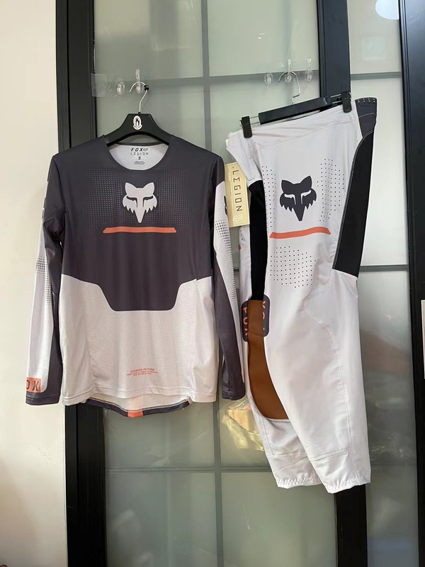 New Spot Quality 180 Motorcycle Off-Road Suit 360 Cycling Clothing Venue Forest Road Mountain Downhill 2024 New Spot Quality 180 Motorcycle Off-Road Suit 360 Cycling Clothing Venue Forest Road Mountain Downhill 2024
