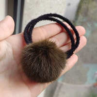 Военный зеленый мяч