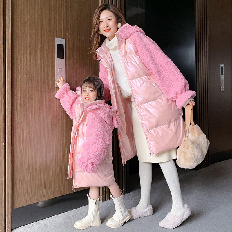 Parent-child bright leather down jacket 2022 winter new high-end foreign style splicing long coat fried street mother and daughter trend
