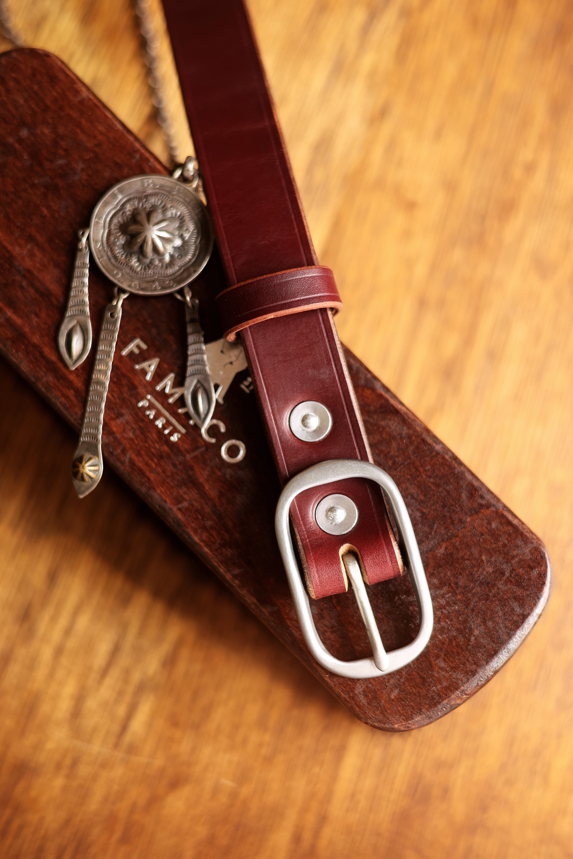 American Horween tea Wax waxed top layer cowhide narrow unisex belt - Belts - Genuine Leather Multicolor