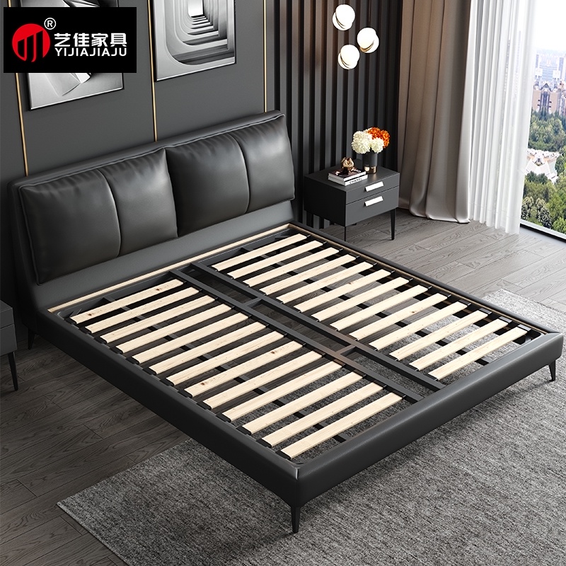 Light luxury modern leather bed Minimalist leather bed Simple 1 8-meter double bed Modern light luxury bed Master bedroom bed Wedding bed