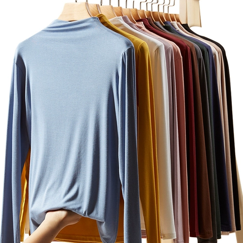 Хлопковый приятный телу белый осенний лонгслив, высокий воротник