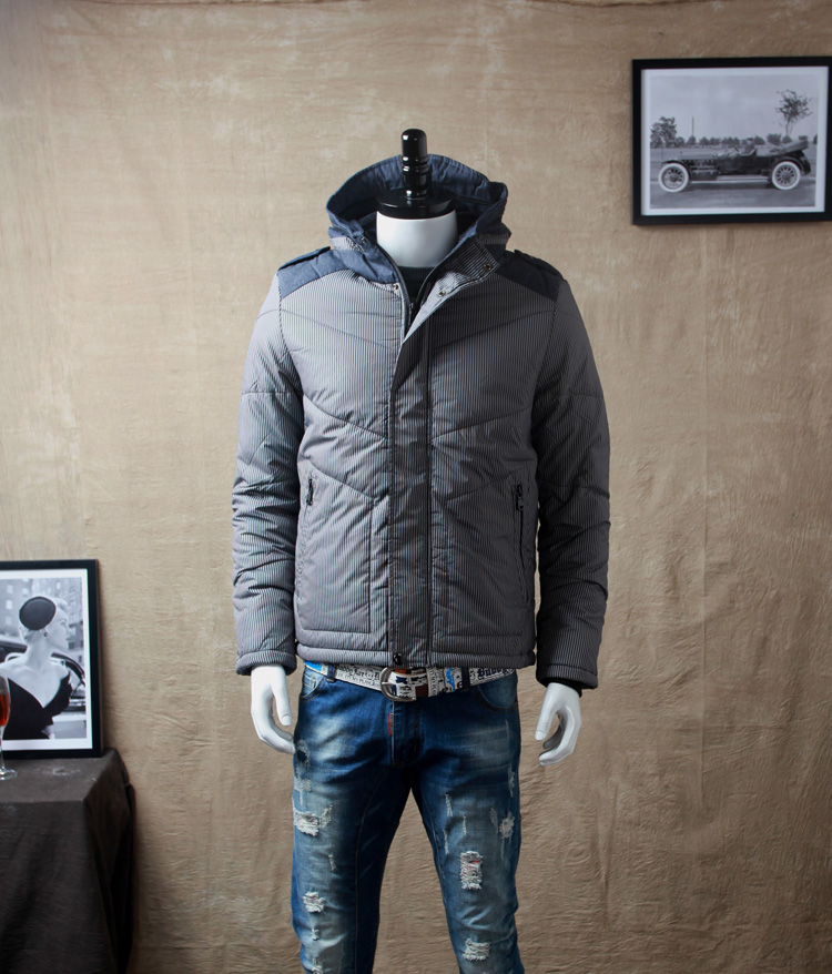 Áo nam mùa đông dày ấm áp áo cotton ngắn học sinh thanh niên trùm đầu áo khoác cotton cotton áo khoác xu hướng cá tính áo khoác thể thao