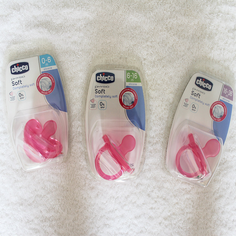 Соска chicco新生婴儿全硅胶安抚奶嘴柔软仿母乳0-18个月安慰安睡型