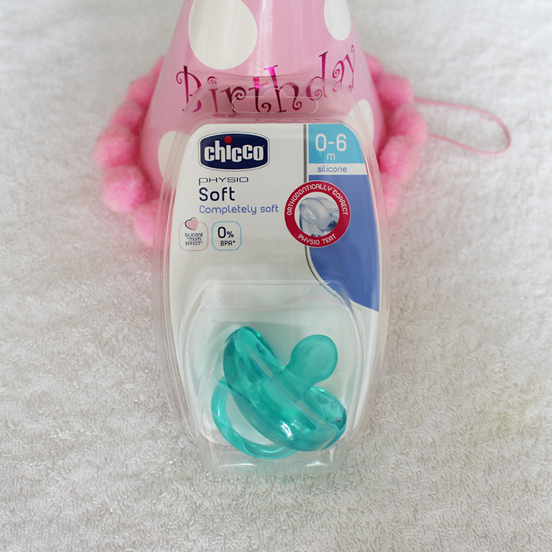 Соска chicco新生婴儿全硅胶安抚奶嘴柔软仿母乳0-18个月安慰安睡型