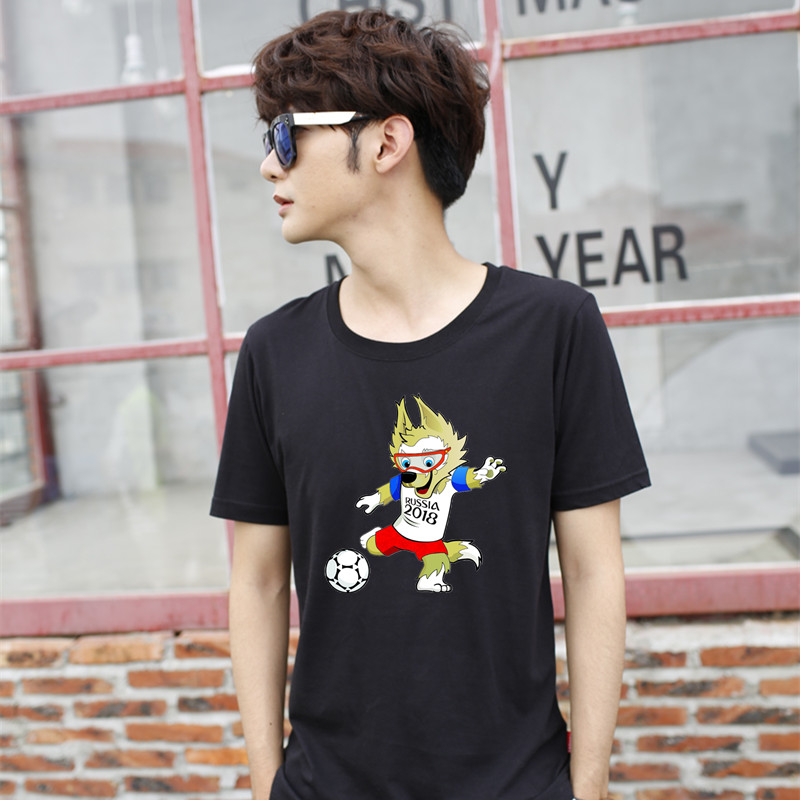 2018 World Cup linh vật t-shirt couple ngắn tay nam giới và phụ nữ jerseys đồng phục người hâm mộ bóng đá tưởng niệm từ bi kích thước lớn quần jean nam