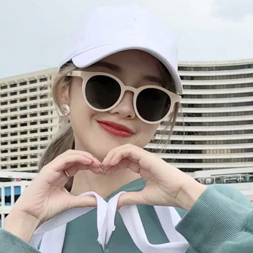 Korean version of trendy retro white cute girl sunglasses 