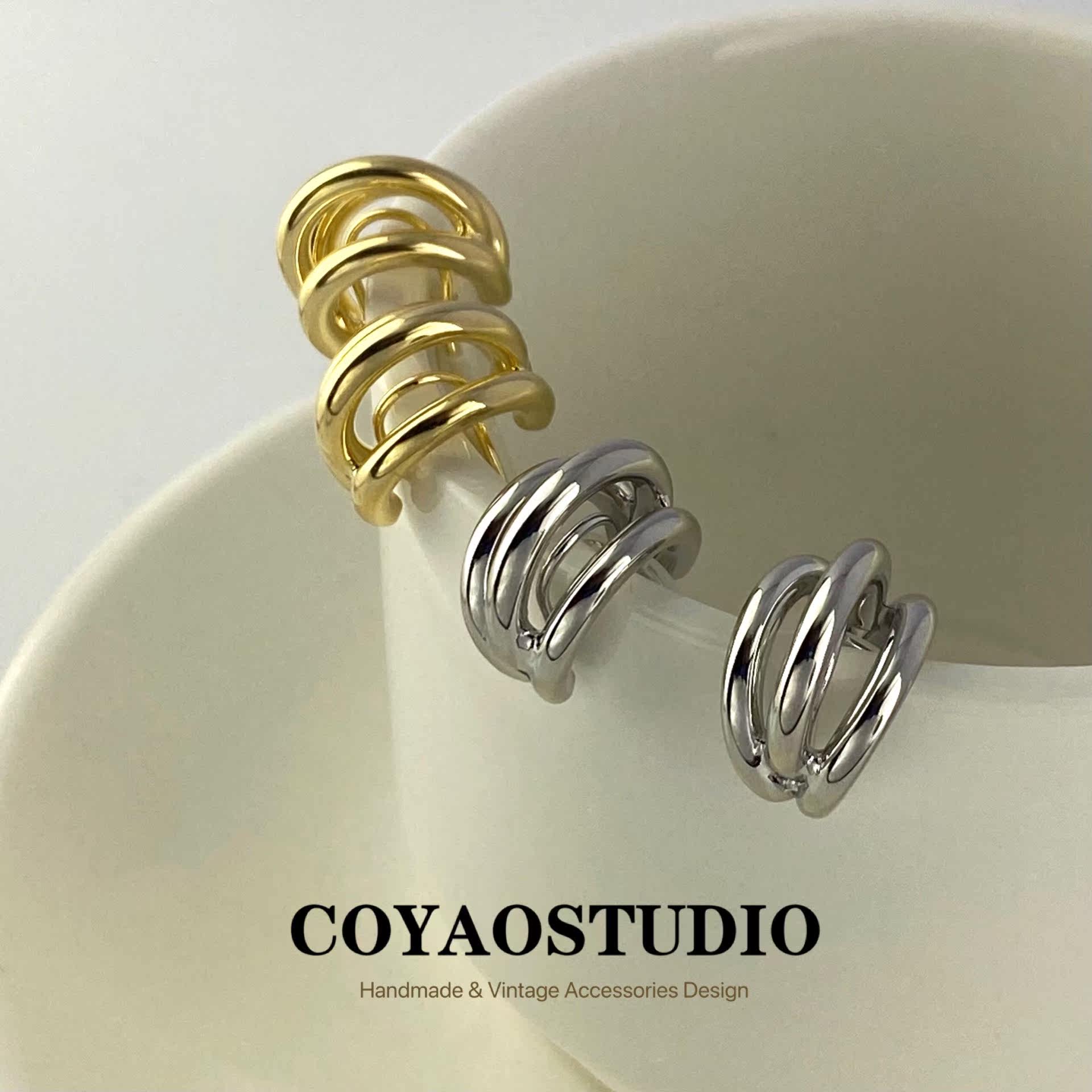 Advanced Metal Sensation Circle Coil of Mosquito Coil Dish Ear Clip Without Ear hole Female European and American Lukewarm Wind Korea Minimalist Temperament Ear 