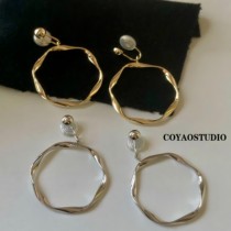 European and American Wind Exaggerated Large Earrings Metal Superior Sense Circle Earrings Without Ear Clip of the Ear Clip Mosquito tray Female Jean Earrings