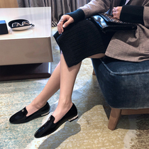 Small fragrant camellia small leather shoes British 2020 leather flat shoes loafers women patent leather single shoes spring and autumn