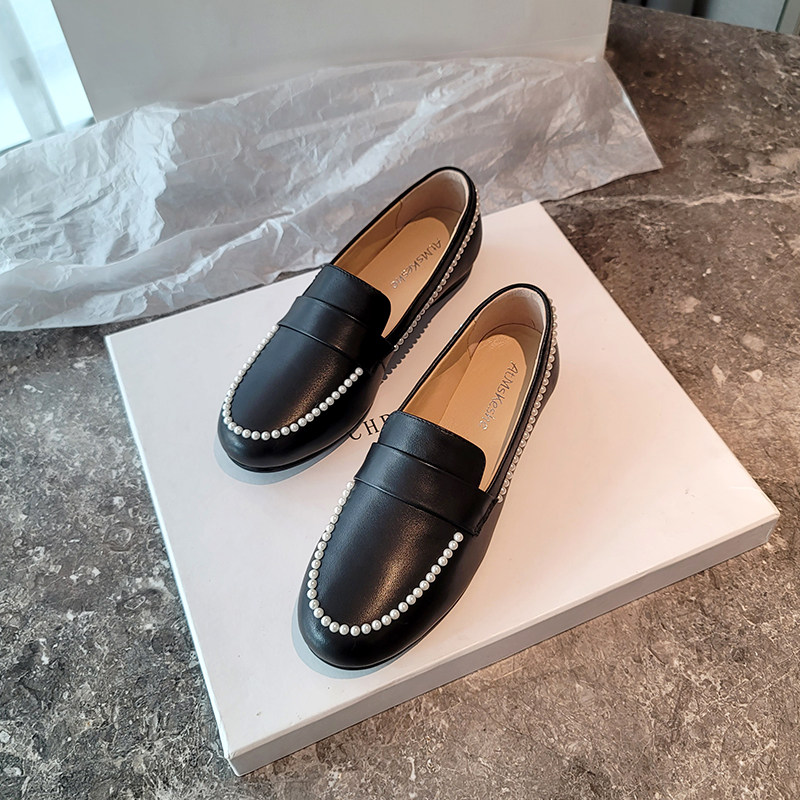 Small Leather Shoes 2020 Spring Fall New small Fragrant Wind leather One Foot Pedal Sloth Flat Bottom Pearl Lefu Shoes Women Single Shoes