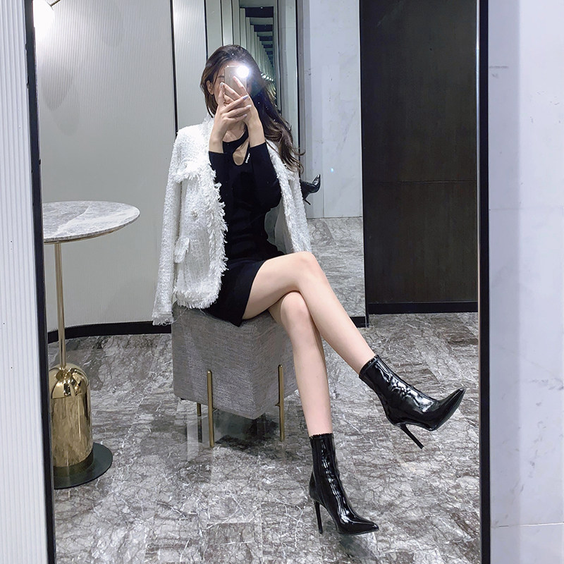 European and American lacquer leather boots children 2021 new autumn and winter pointy heels slim to thin and thin fried street small short boots temperament