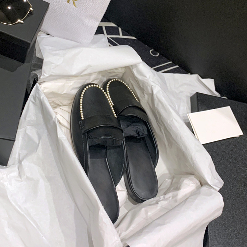 Xiaoxiangfeng 2020 summer new slip-on Baotou half-trail flat sandals and slippers women's outerwear fashion Muller shoes