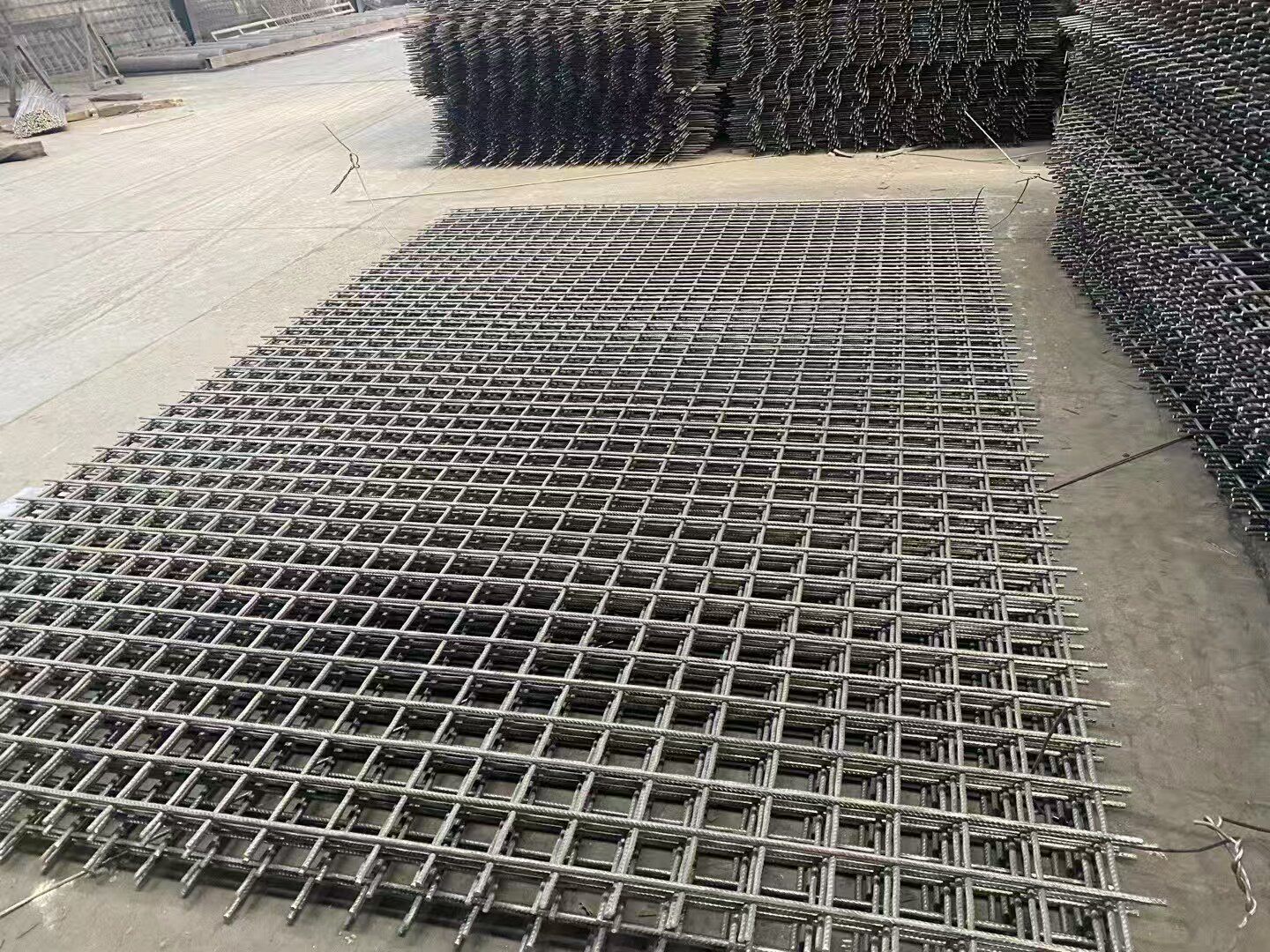 钢筋网片怎么选建筑地暖 路桥 /隧道一篇讲透选型攻略？