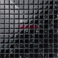 Черный ледяной трещина