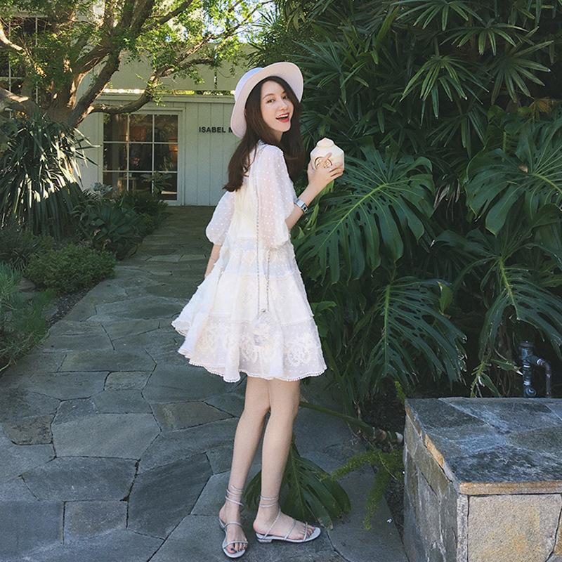 Lecea Alice Lace Dress 2022 Summer Temperament Superfairy V Collar 70% Sleeves Light Cooked Wind White Short Skirt