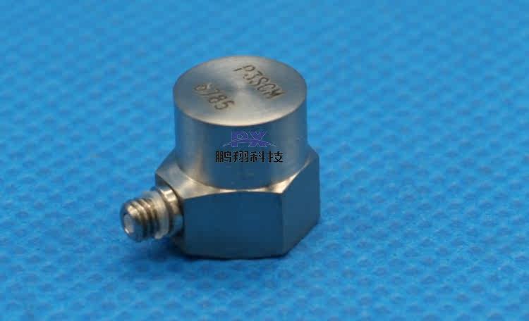 Fuji fuji charge output type P3SCM accelerometer SENSORS 60KHZ