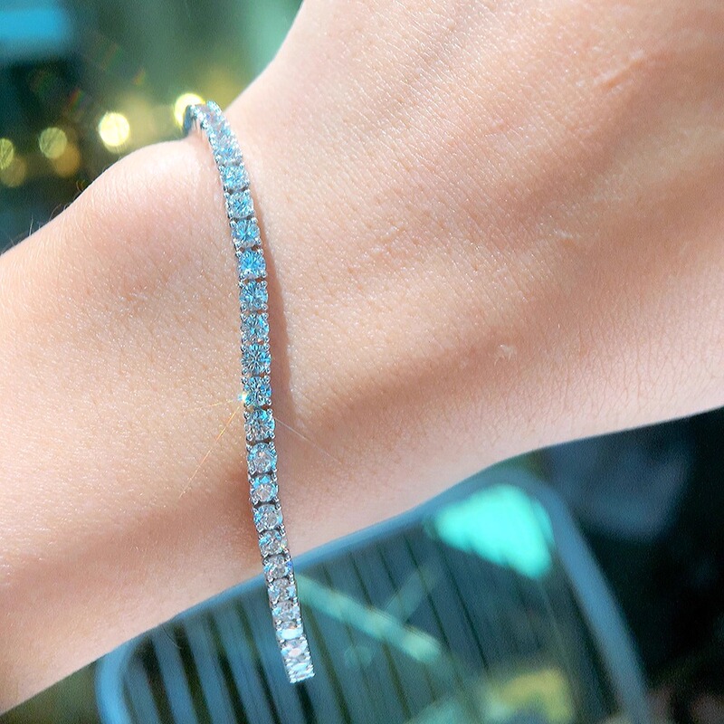 Classic Four-Prong Full Diamond Bracelet in Tennis Style, 18K Gold Inlaid with 5.4 Carat High-Quality South African Genuine Diamonds Classic Four-Prong Full Diamond Bracelet in Tennis Style, 18K Gold Inlaid with 5.4 Carat High-Quality South African Genuine Diamonds