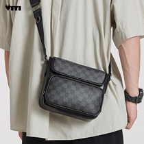 2024 new shoulder bag trendy brand mens cross-body backpack fashionable shoulder bag flip small square bag high-end messenger bag
