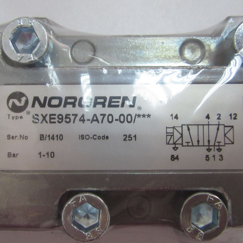 SXE9574-A70-00SXE9574-A71-00 SXE9573-180-00 spot Nouveau solenoid valve