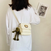 Бежевый, маленький