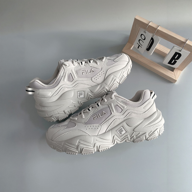 Fila Predator 2 Men's Shoes Are Breathable and Comfortable for All Seasons, Height-Increasing, Wear-Resistant, Fashionable, Everyday Casual Dad Shoes Fila Predator 2 Men's Shoes Are Breathable and Comfortable for All Seasons, Height-Increasing, Wear-Resistant, Fashionable, Everyday Casual Dad Shoes