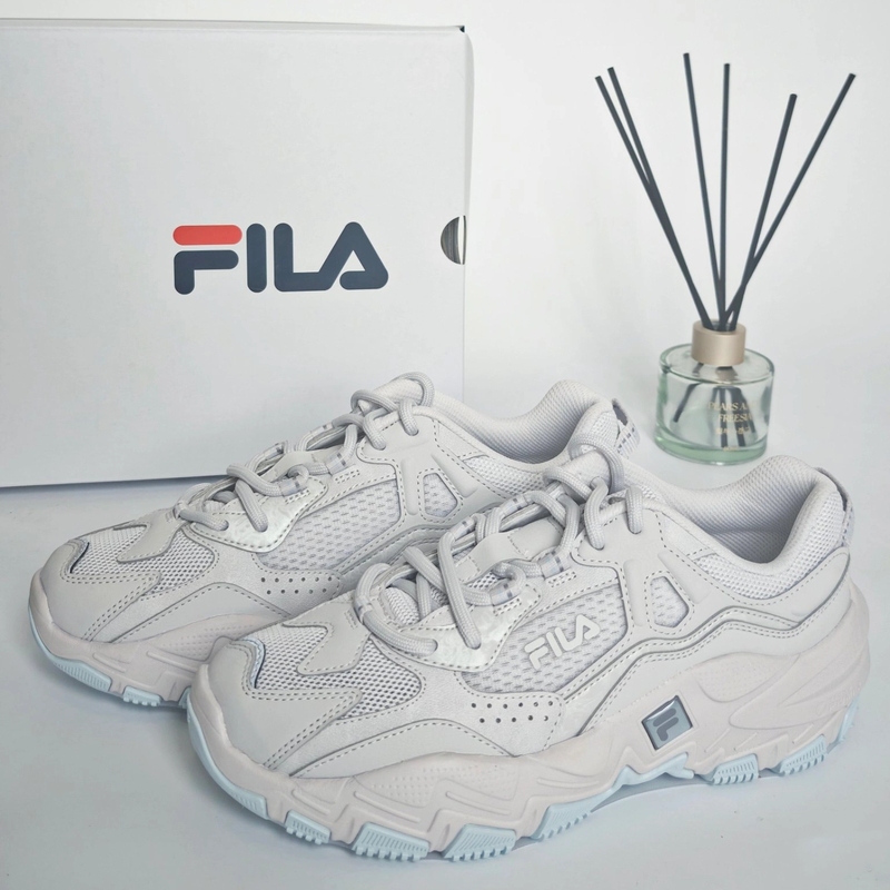 Fila Predator 2 Men's and Women's Shoes Are Sporty, Comfortable, Shock-Absorbing, Wear-Resistant, Lightweight, Low-Top, Height-Increasing Casual Shoes